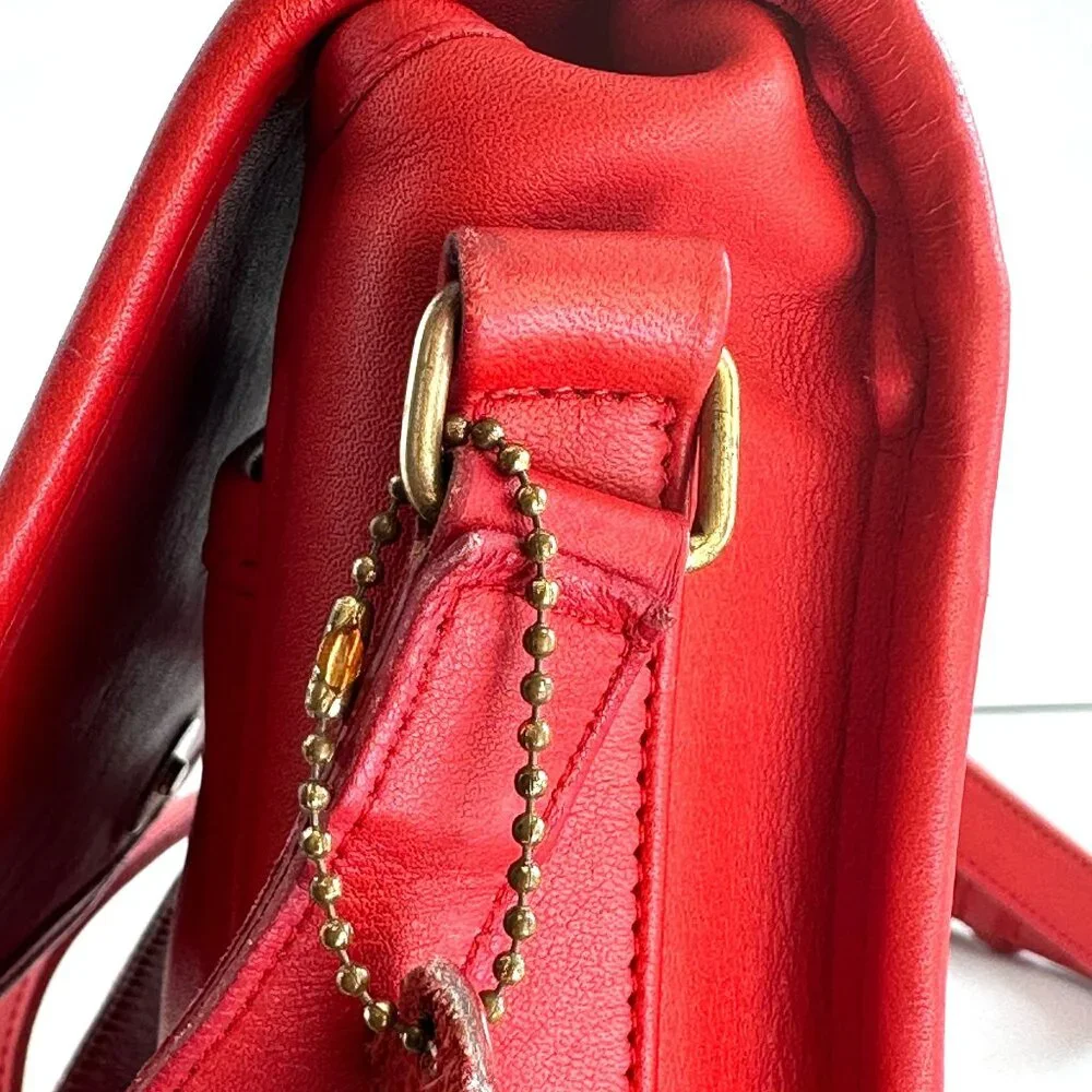 Vintage 1980s Coach Red Tailored Pouch 4110 Made in New York City - Picture 14 of 16